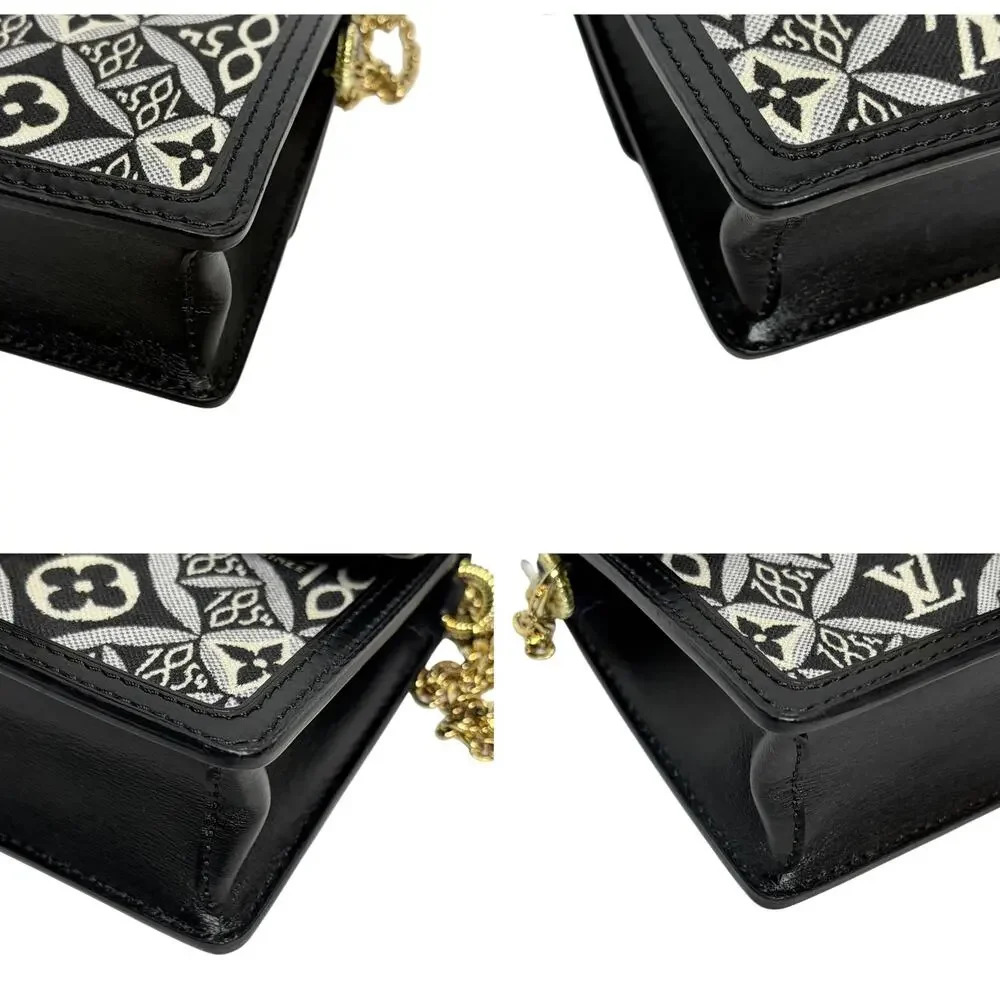Louis Vuitton louis vuitton